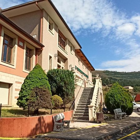 Hotel Güeñes Bagian luar foto