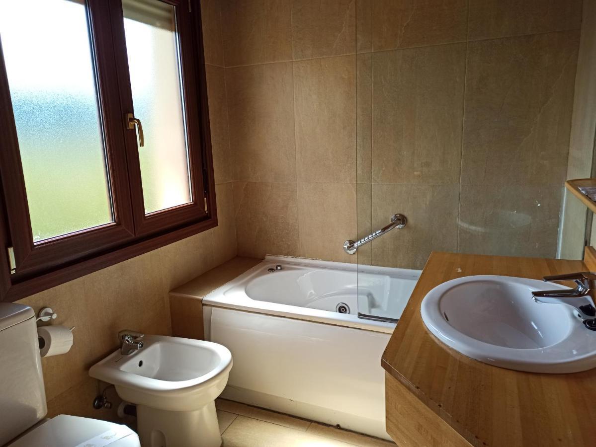 Hotel Güeñes Bagian luar foto